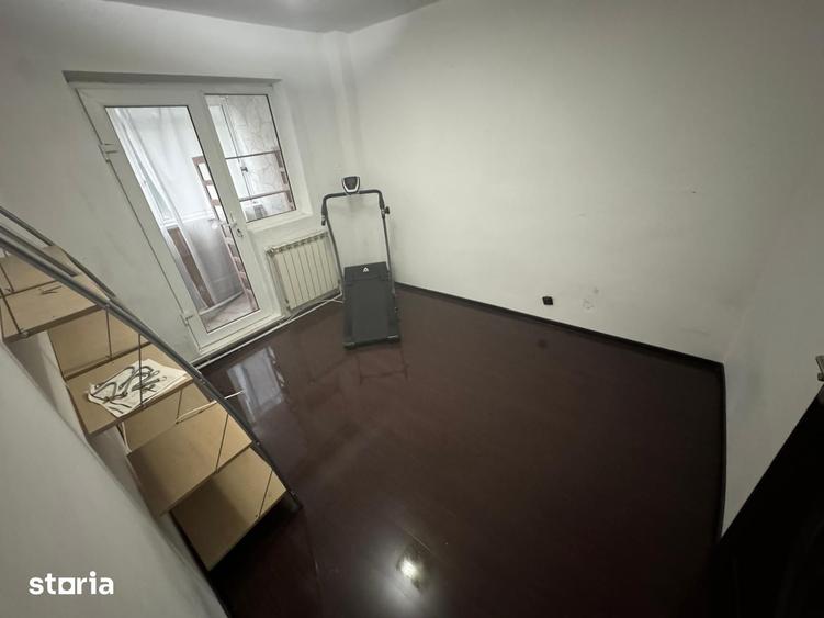 Apartament cu 4 camere decomandat în Bistrița Lac