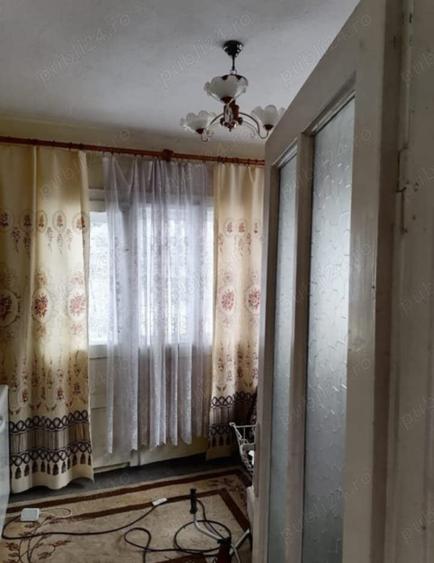 Casă cu Teren 3500 Mp în Vișeu de Jos