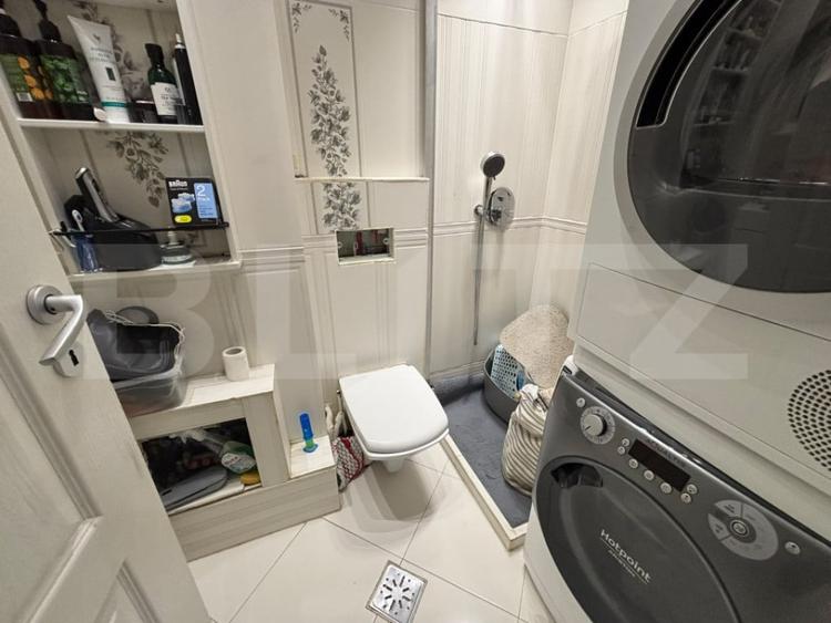 Apartament cu 4 camere decomandat în Ultracentral