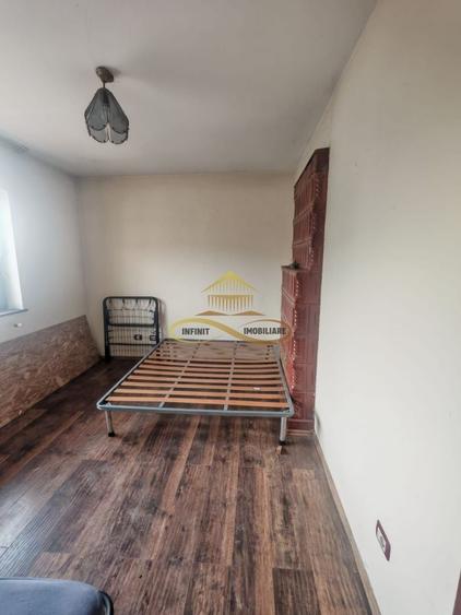 Casă individuală cu 2 camere cu Canalizare în Luncani