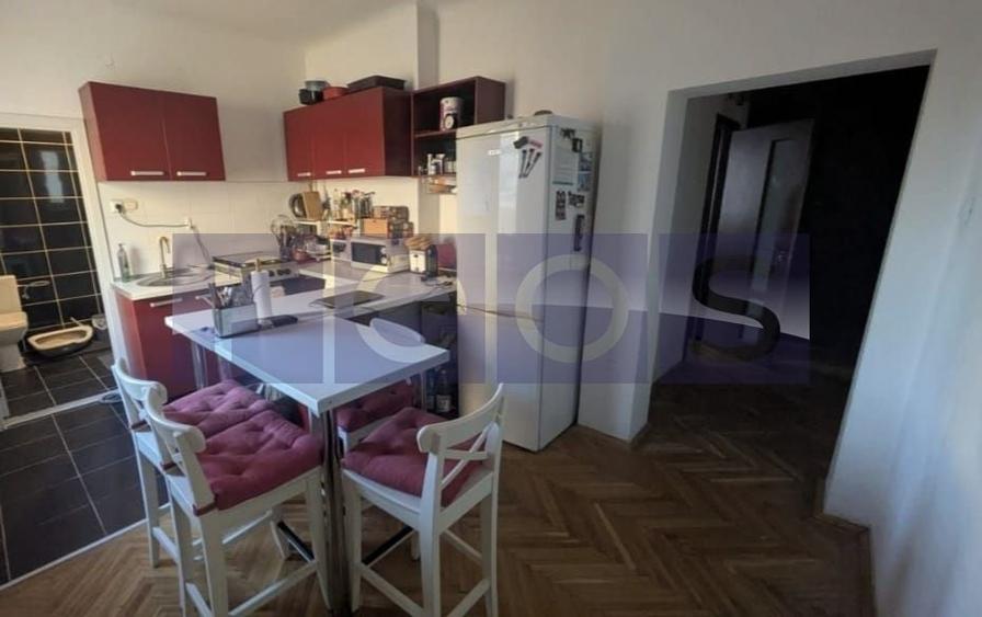 Apartament cu 3 camere decomandat, mobilat în Dorobanți