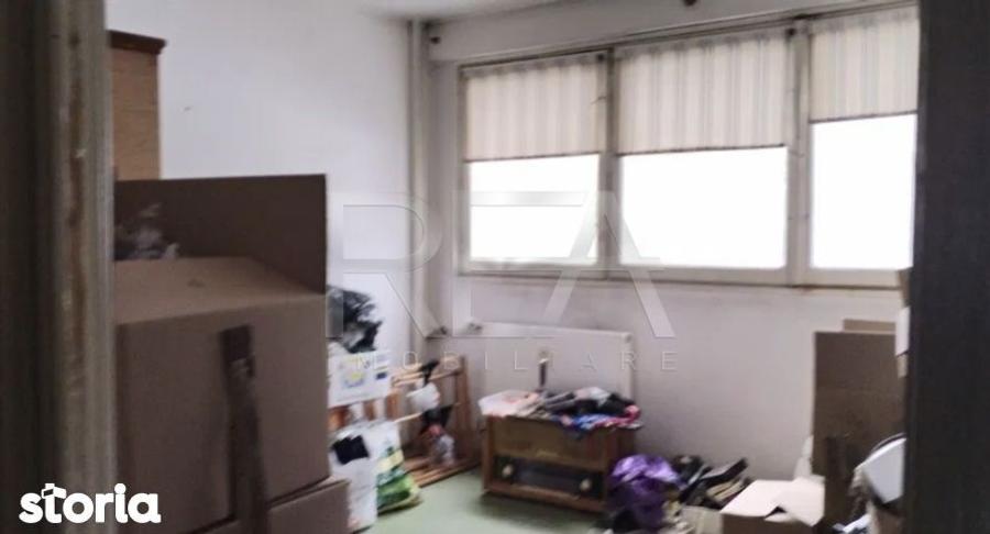 Apartament cu 2 camere decomandat în Drumul Taberei — fotografia 2