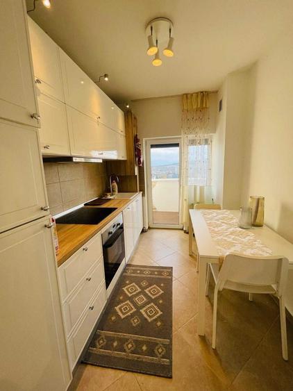 Apartament cu 2 camere decomandat în Sud