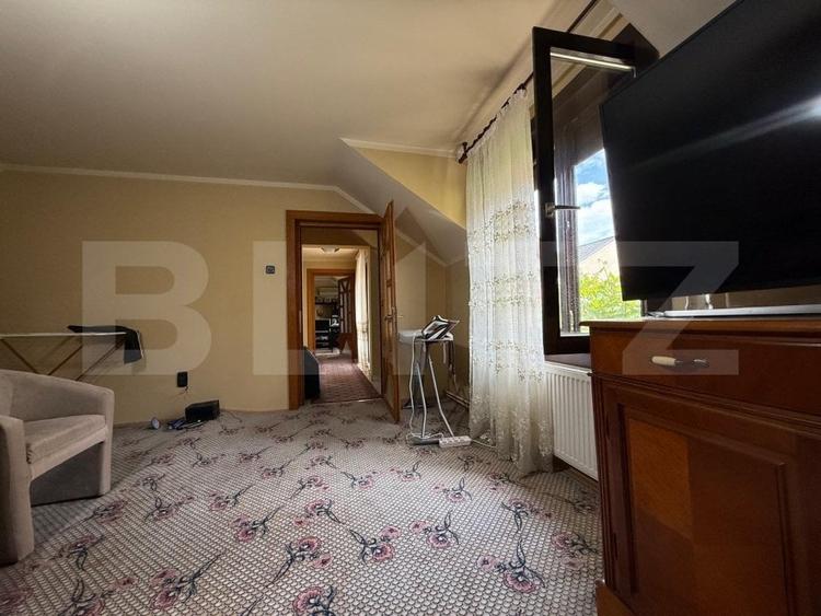 Casă individuală cu 10 camere cu Piscina în Iosefin