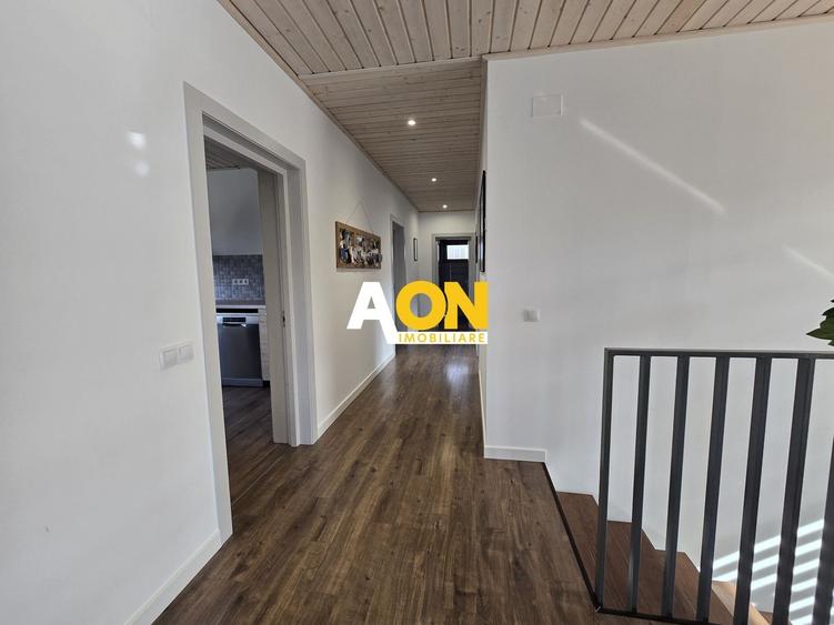 Casă individuală cu 6 camere cu Canalizare în Ciugud