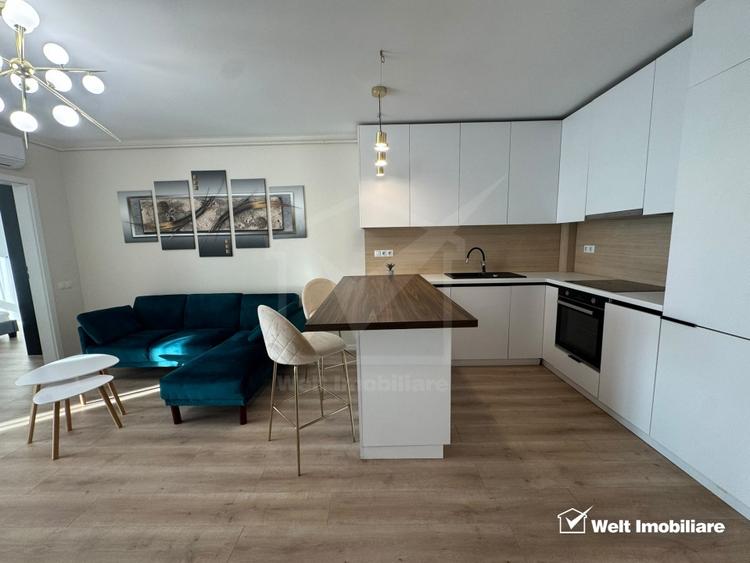 Apartament cu 3 camere semidecomandat, mobilat în Zorilor