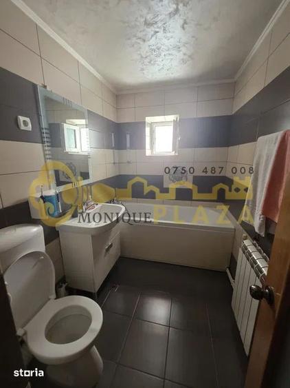Apartament cu 3 camere, mobilat în Central