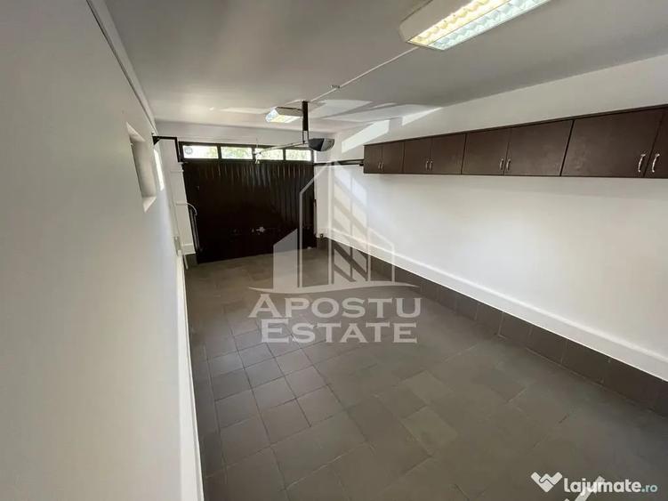 Casă cu 5 camere cu Teren 400 Mp în Lipovei