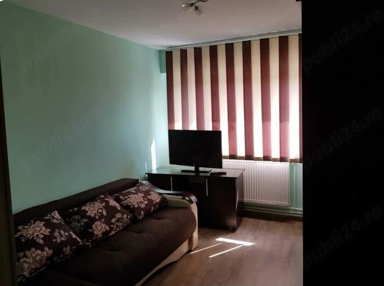 Apartament cu 2 camere decomandat în Ultracentral