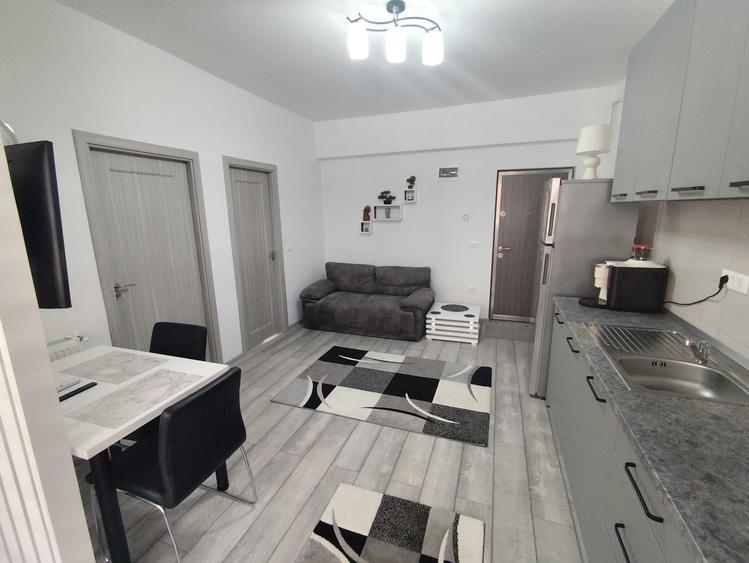 Apartament cu 2 camere decomandat în Ostroveni