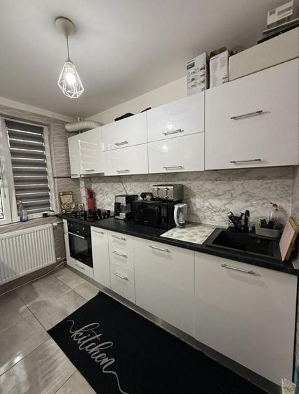 Apartament cu 2 camere decomandat în Drumul Taberei