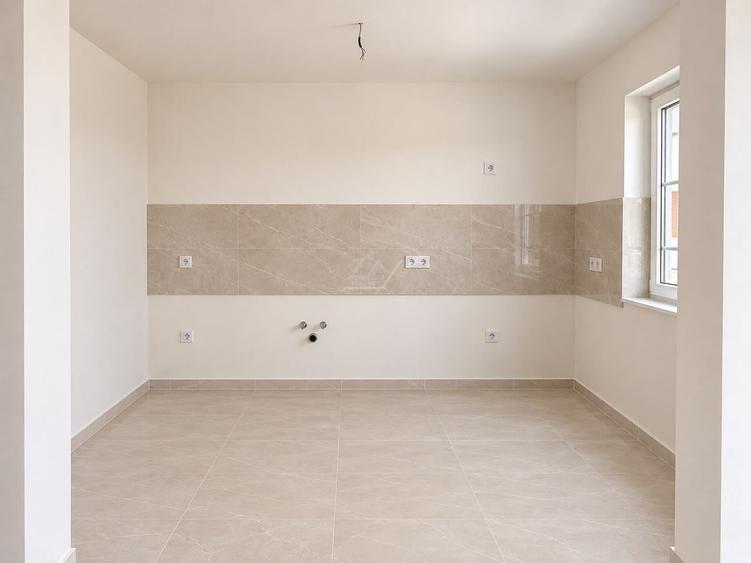 Apartament cu 2 camere decomandat în Giroc