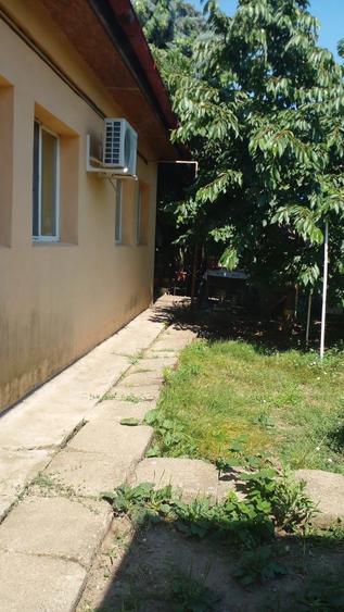Casă cu 2 camere cu Teren 539 Mp în Central