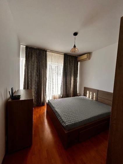 Apartament cu 2 camere, mobilat în Titan