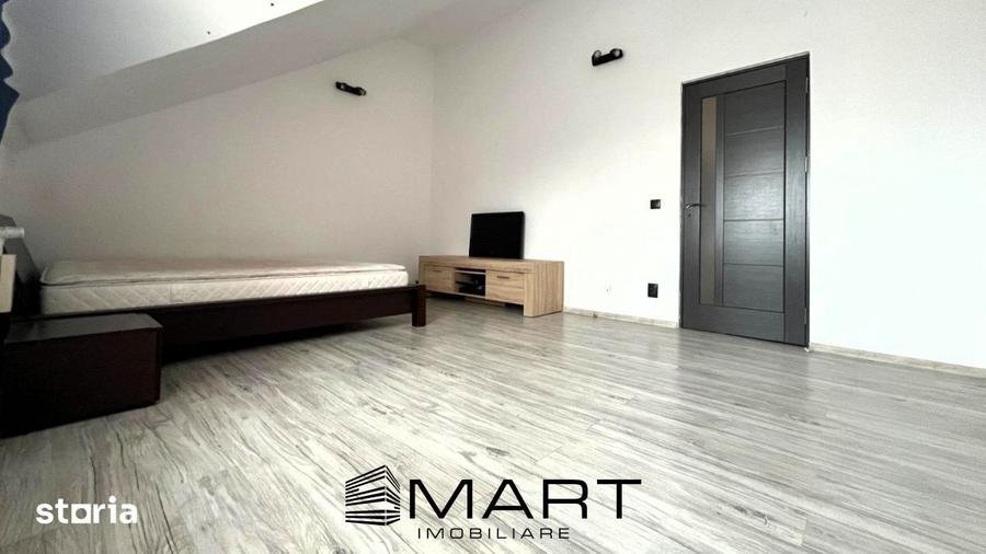 Casă cu 7 camere cu Teren 580 Mp în Ștrand
