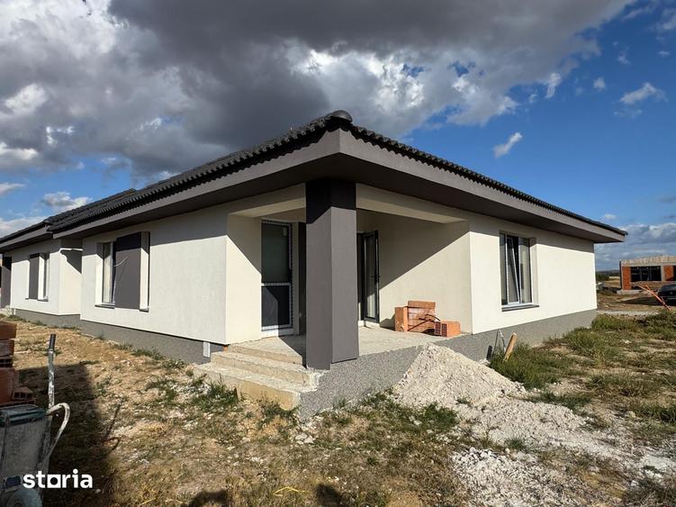 Casa de vanzare in Cihei cu 4 camere - 4