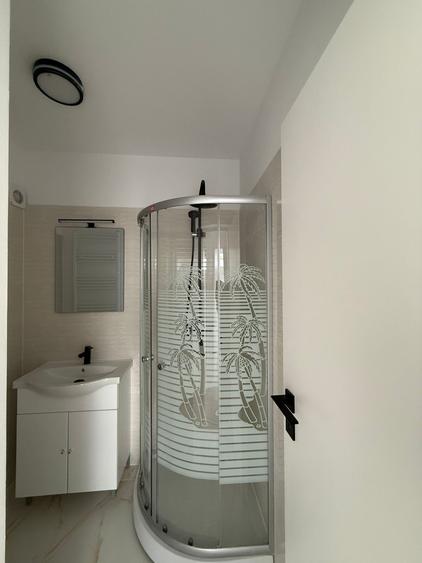 Apartament cu 2 camere decomandat în Militari