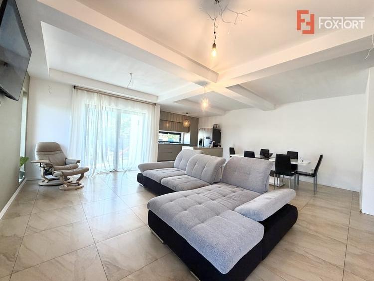 Duplex cu 4 camere cu Teren 430 Mp în Sânandrei