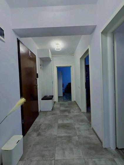 Apartament cu 2 camere decomandat în Dobroești
