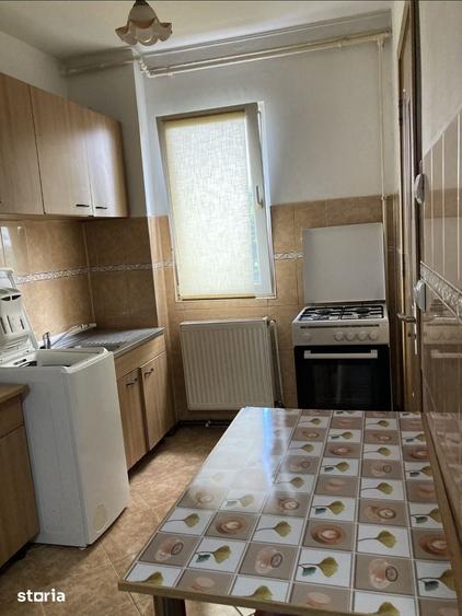 Apartament cu 2 camere semidecomandat în Astra