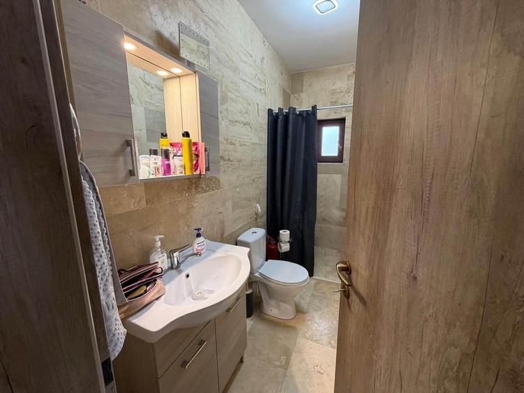 Casă individuală cu 4 camere cu Canalizare în Apahida