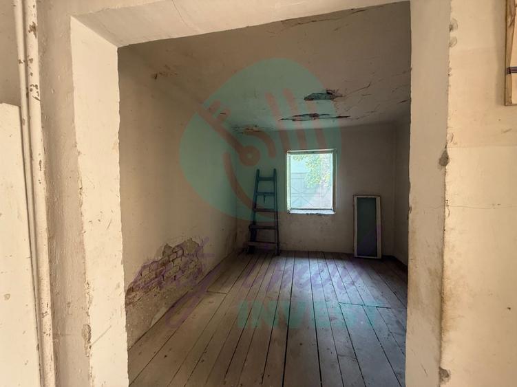 Apartament cu 5 camere în Vitan Mall