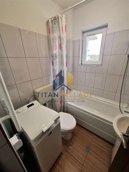 Apartament cu 2 camere decomandat în Berceni