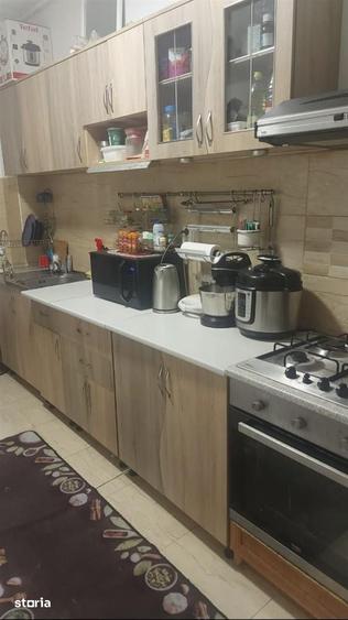 Apartament cu 3 camere decomandat în Chiajna