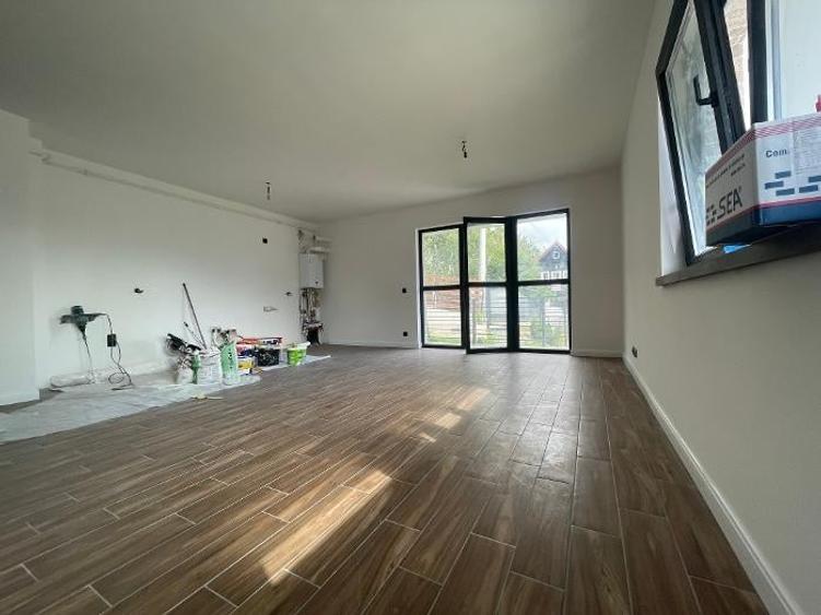 Apartament cu 2 camere semidecomandat în Furnica