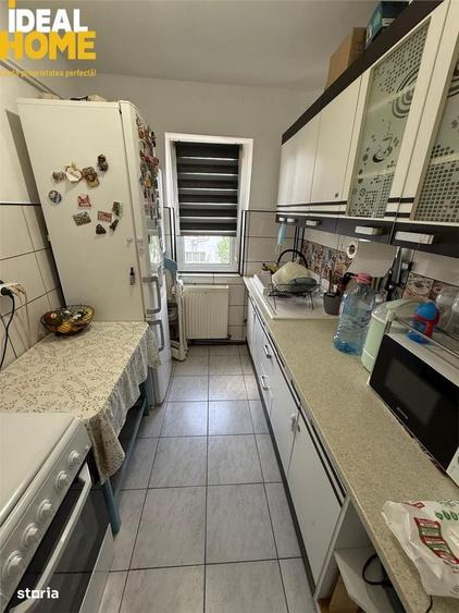 Apartament cu 3 camere decomandat în Alexandru cel Bun