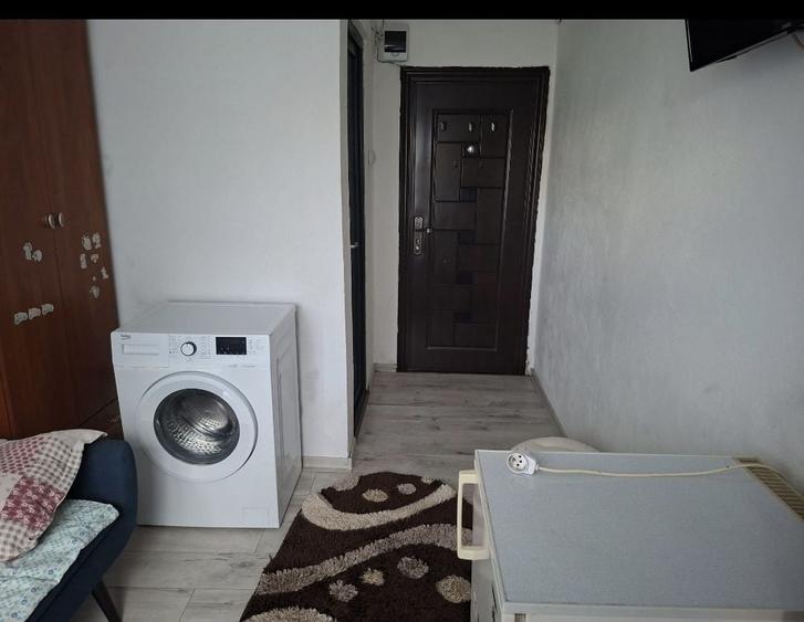 Garsonieră în Grid