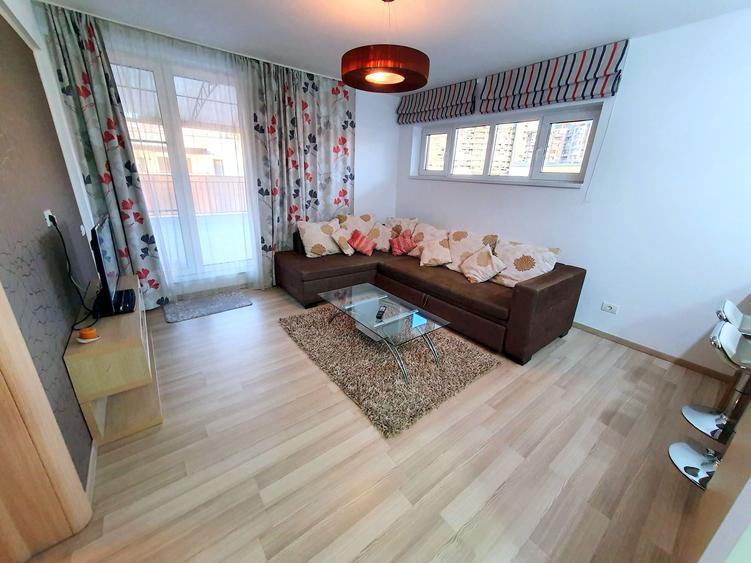 Apartament cu 3 camere semidecomandat în Mărăști — fotografia 2
