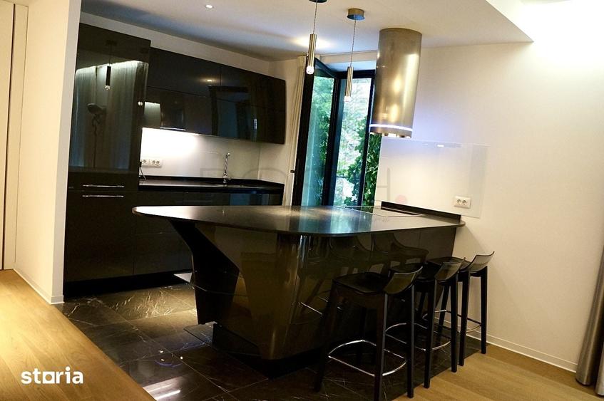 Apartament cu 4 camere în Primăverii