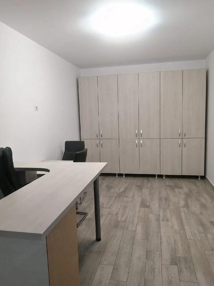 Spațiu comercial, de 420 mp, în Jucu