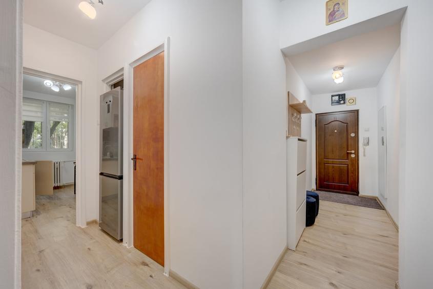 Apartament cu 2 camere semidecomandat, mobilat în Drumul Taberei