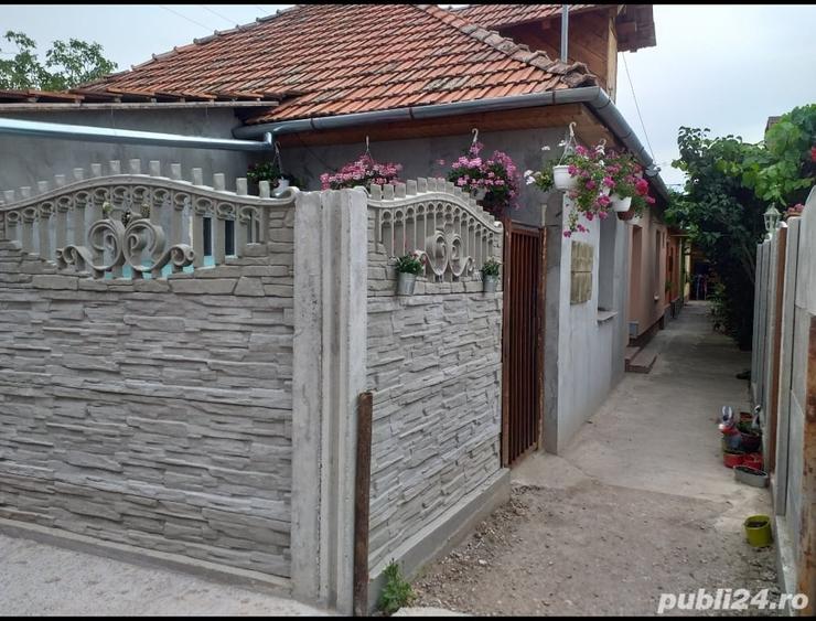 Casă cu 2 camere în Central