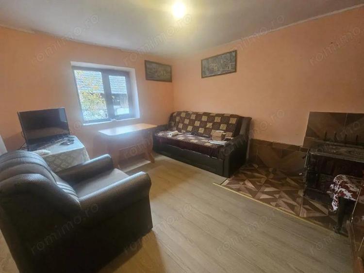 Casă cu Teren 3000 Mp în Central