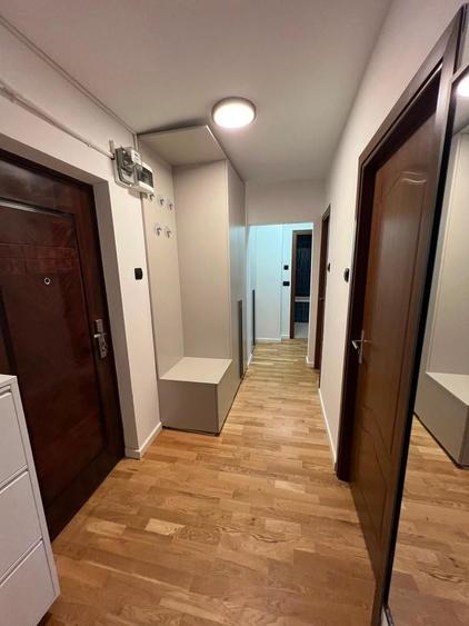 Apartament cu 2 camere decomandat, mobilat în Grivița