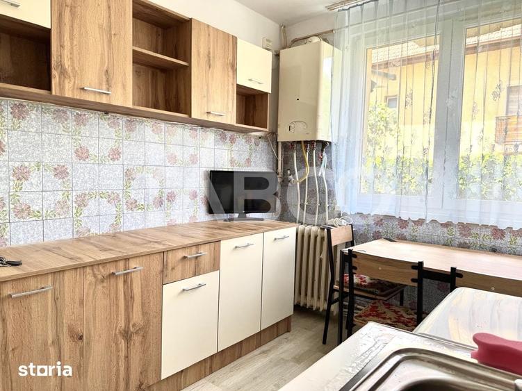 Apartament cu 3 camere decomandat în Gruia