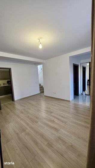 Casă cu 3 camere cu Teren 118 Mp în Moșoaia