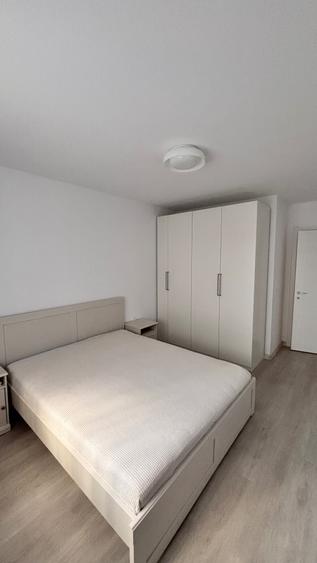 Inchiriez Apartament 2 camere - 6