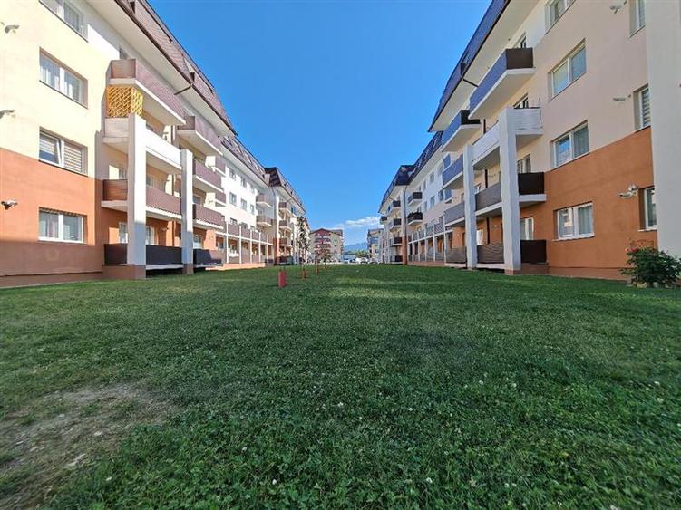 Garsonieră decomandată, mobilată în Sânpetru