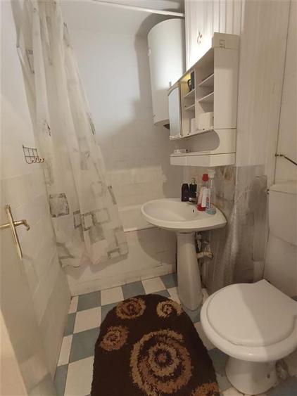 Apartament cu 2 camere decomandat, mobilat în Ultracentral
