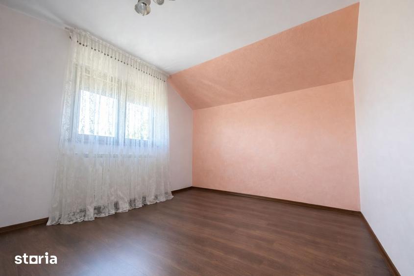Casă cu 4 camere cu Teren 495 Mp în Central