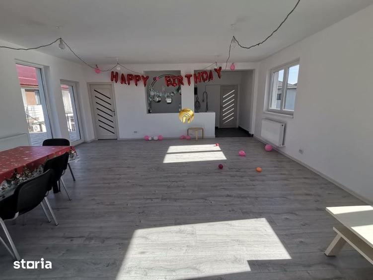 Casă cu Teren 600 Mp în Central