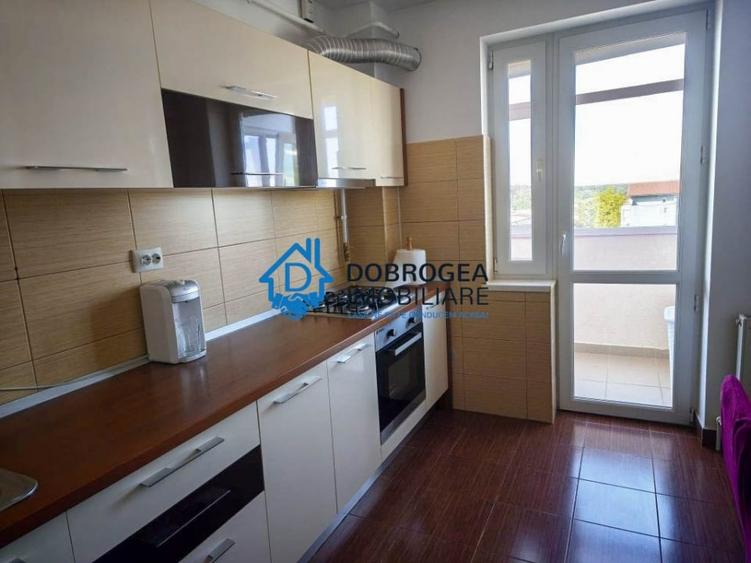 Apartament cu 2 camere decomandat, mobilat în Spitalului
