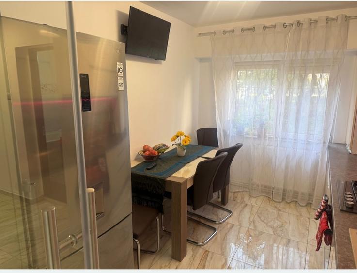 Apartament cu 2 camere decomandat în Faleza Nord