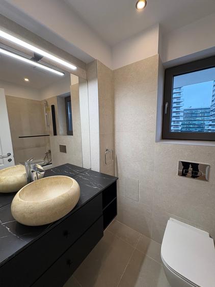 Apartament cu 2 camere semidecomandat, mobilat în Barbu Văcărescu