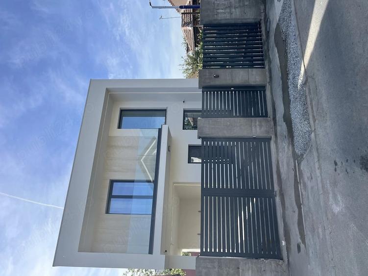 Casă cu Teren 300 Mp în Micălaca