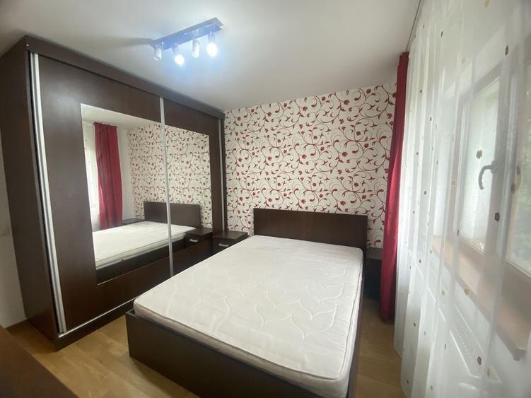 Apartament cu 2 camere decomandat, mobilat în Zorilor